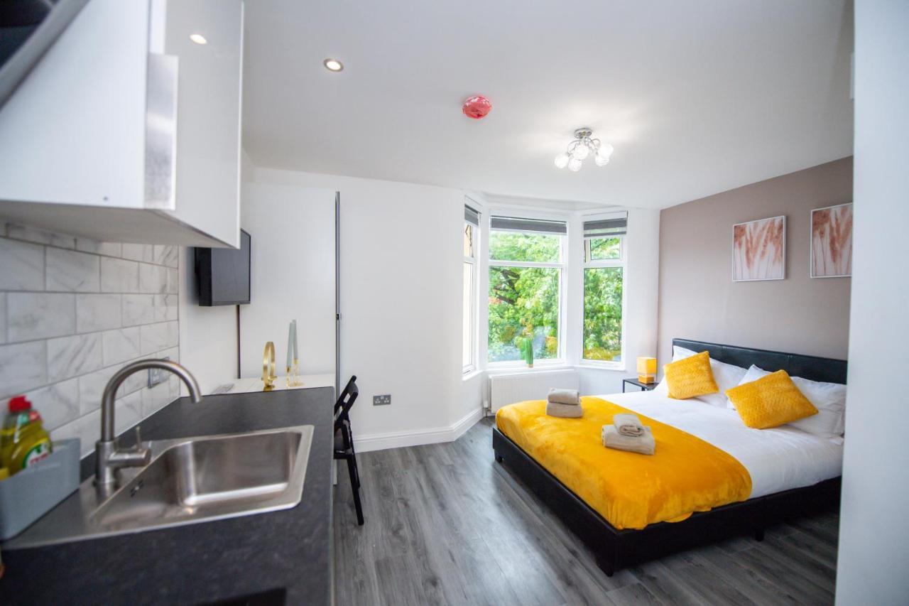 Five Seasons Liverpool City - Modern Studios Near Anfield Dış mekan fotoğraf