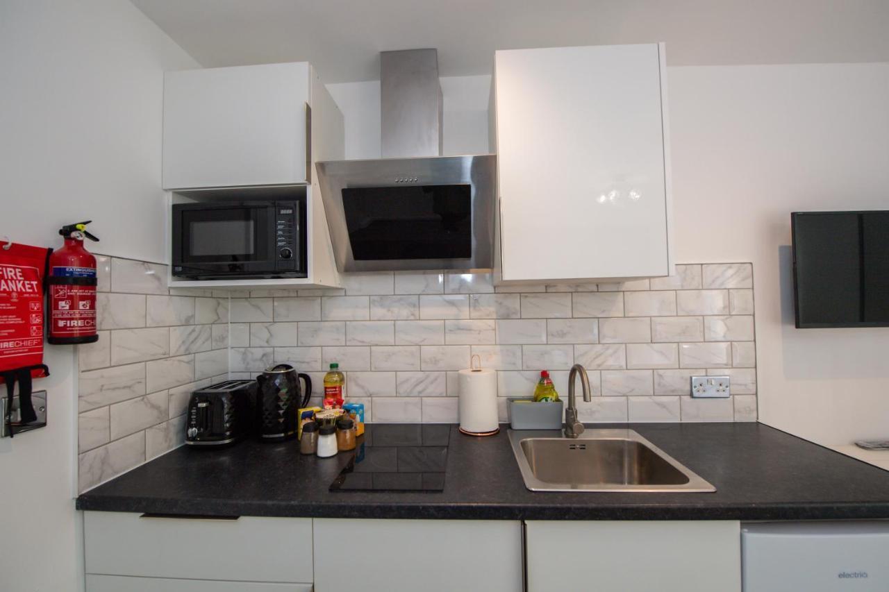 Five Seasons Liverpool City - Modern Studios Near Anfield Dış mekan fotoğraf